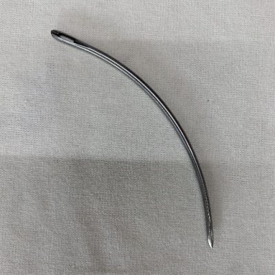 Curved Spring Needle 5” x 10g